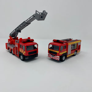 01529 - FIRE TRUCK WITH LIGHTS AND SOUND